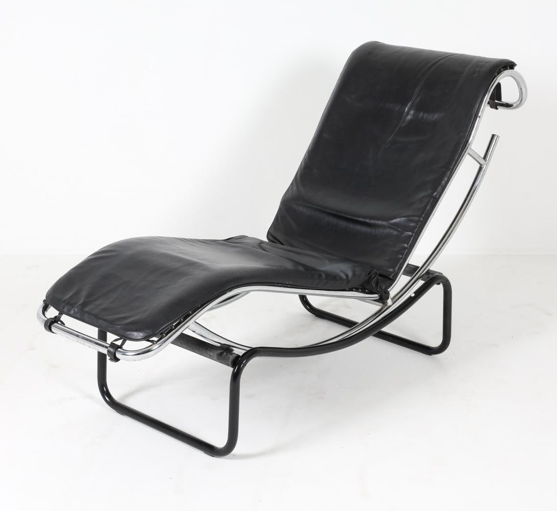 le corbusier style leather chaise lounge chair