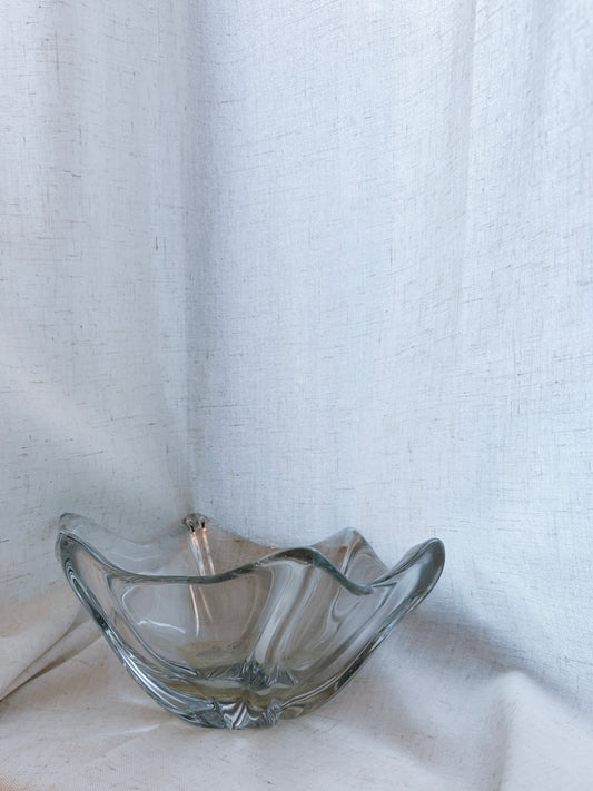 vintage hand-blown sculptural glass centerpiece bowl