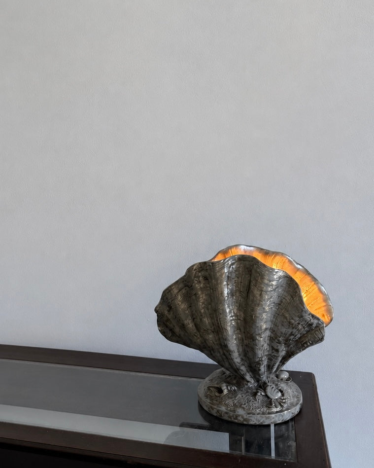 vintage sculptural clam shell lamp