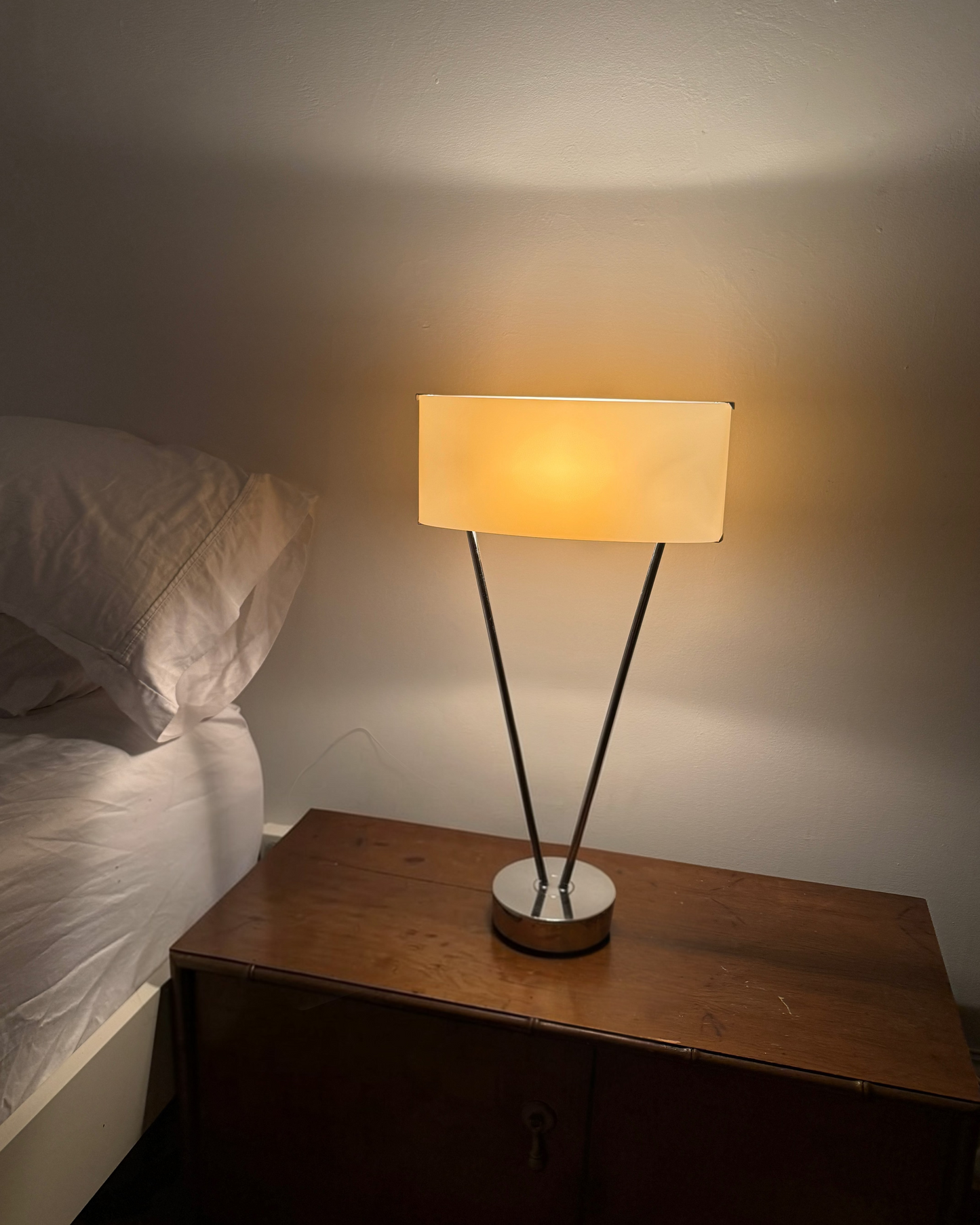 vintage leucos vittoria table lamps, pair