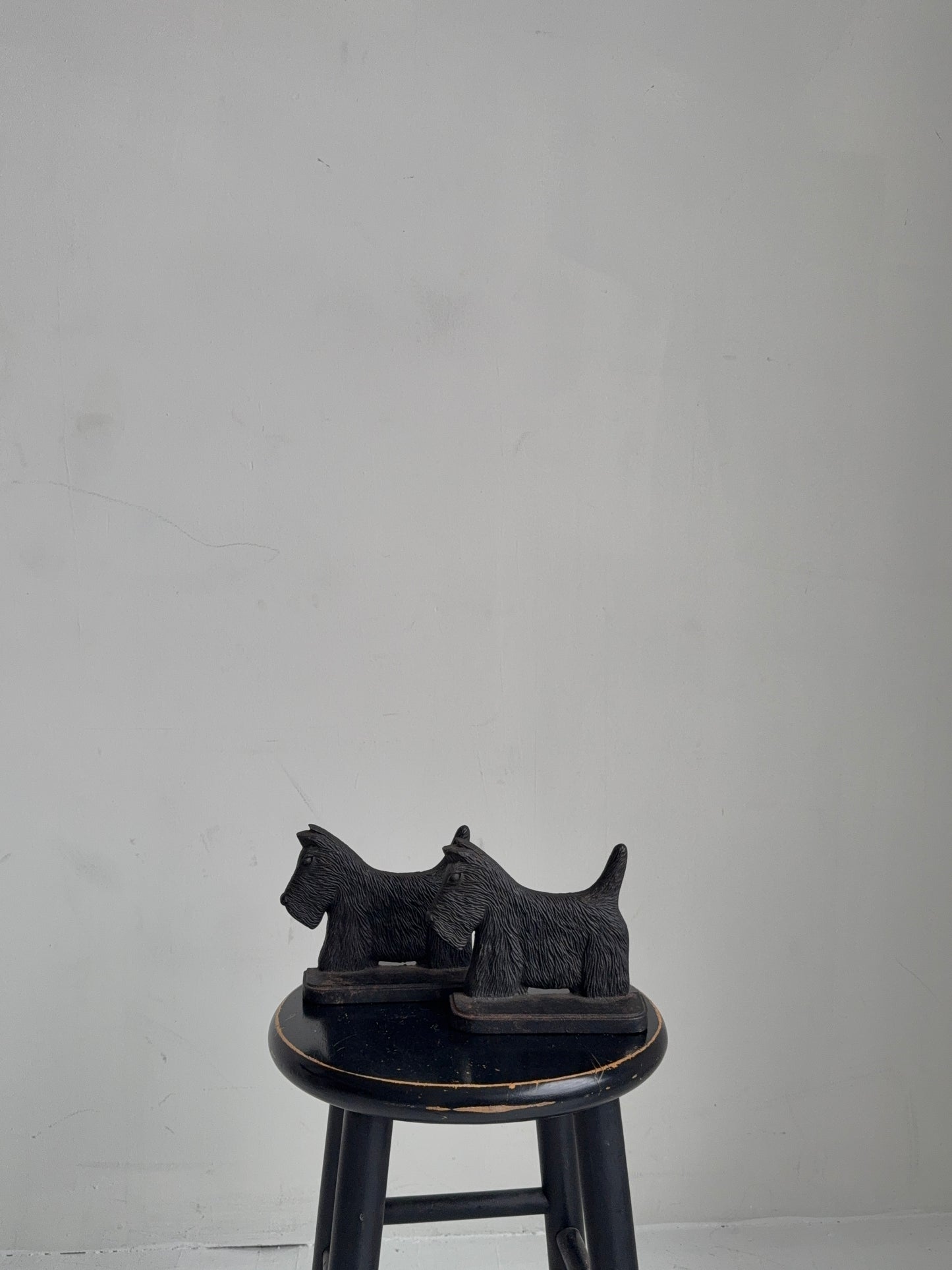 pair of cast iron scottie dog bookends