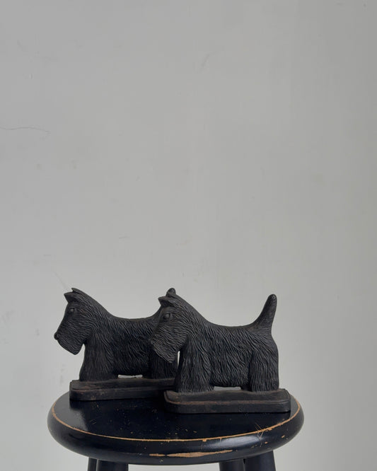 pair of cast iron scottie dog bookends
