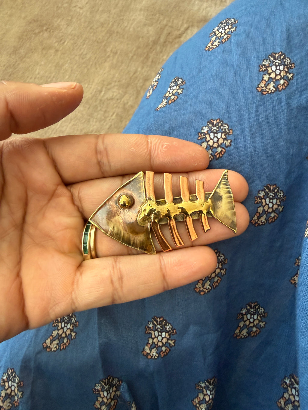 fish skeleton brooch