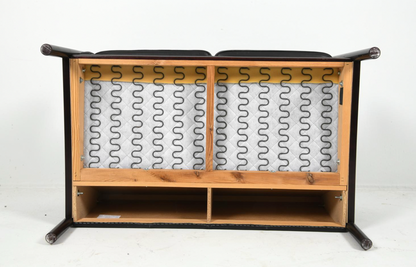 kurt skovby for hjemme hos danish love seat